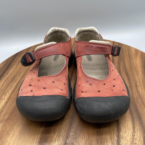 Keen Mary Jane Shoes Womens 6 Red Nubuck Leather Rubber Toe Cap Strap Comfort - Picture 2 of 8
